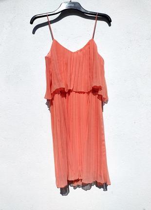 Яркое оранжевое летнее плиссированное платье nly trend англия
