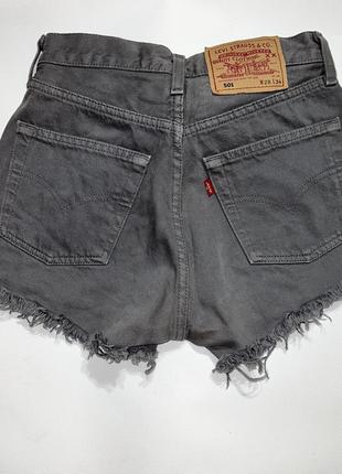 Джинсовые серые шорты 501 levis3 фото