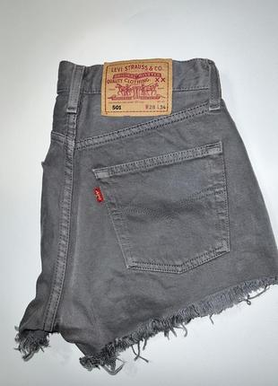 Джинсовые серые шорты 501 levis4 фото