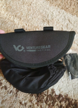 Захисні окуляри venturegear1 фото
