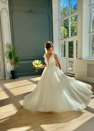 Весільня сукня з колекції 2021року3 фото