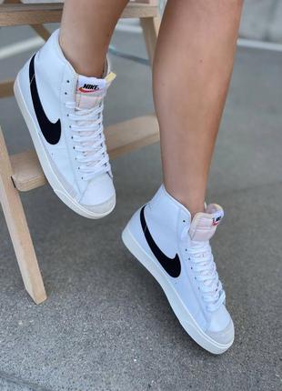 Nike blazer vintage '77 white black   59758 фото