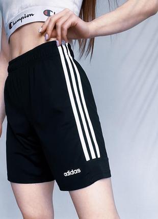 Шорти від adidas