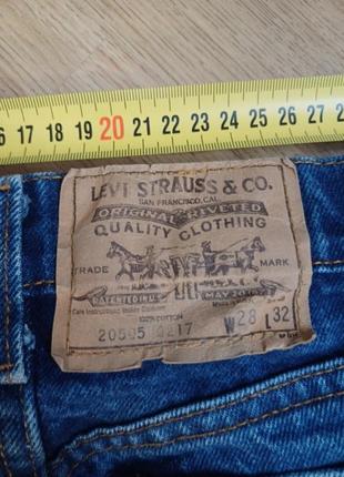 Джинси levi's 20505 0217  w 28  l 324 фото