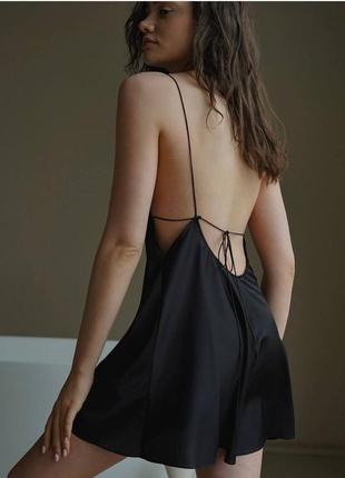 Шелковое платье мини на тонких бретелях с открытой спиной рубашка для дома и сна регулируется завязками белая черная8 фото