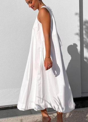 Сукня міді вільного крою на широких бретелях плаття майка з кишенями котонова стильна базова біла2 фото