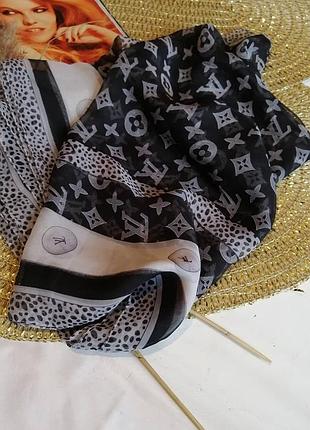 Шарф luisvuitton