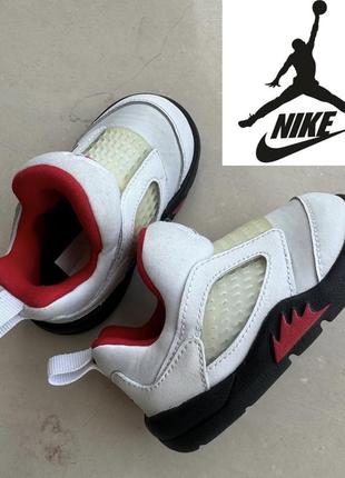 Новые кроссовки nike jordan