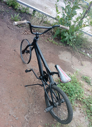 Продам bmx lombardo