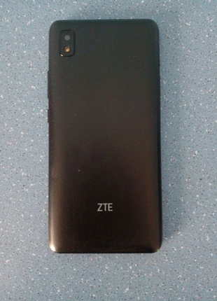 Телефон zte blade l2104 фото