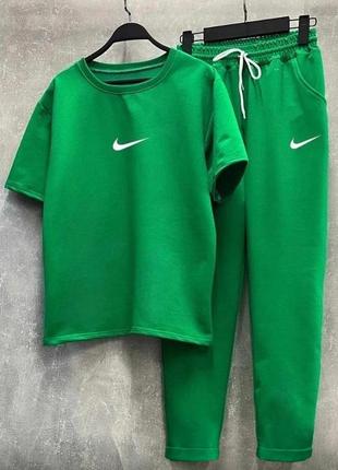 Спортивный костюм nike футболка свободного кроя брюки прямые брюки комплект стильный базовый найк черный зеленый