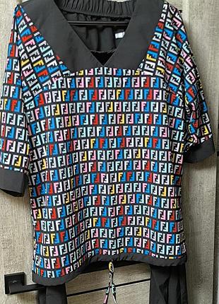 Костюм новый