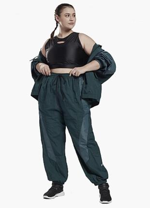 Жіночі штани reebok studio woven pants (plus size) green gp23412 фото