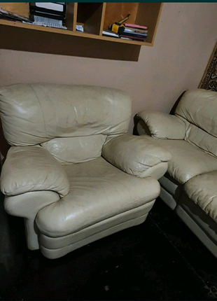 Продам диван шкіряний та крісло4 фото