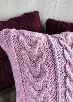 Диванная подушка (наволочка) вязаная розовая на пуговицах - 40*40 см3 фото
