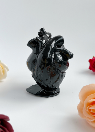 Скульптура анатомічне серце реального розміру (чорне)