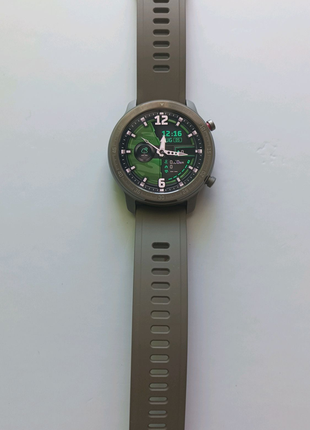 Smart watch amazfit gtr