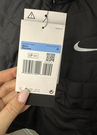 Чоловіча жилетка nike dd5647-0102 фото