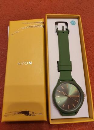 Годинник наручний жіночий avon luciano новий