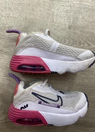 Продам дитячі кросівки nike10 фото