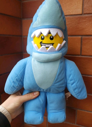 Лего человечек акула,lego