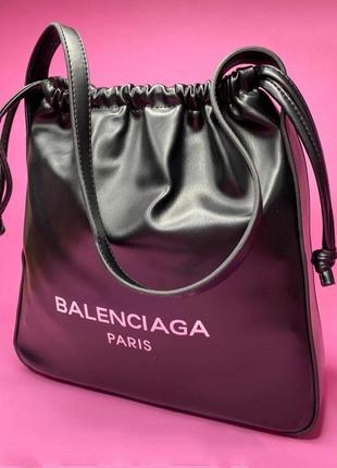 Сумка в стилі balenciaga