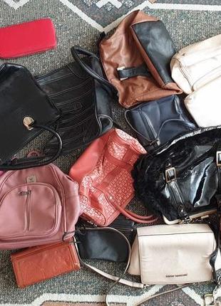 Жіночі сумки, клатчі, рюкзаки, сумочки, гаманці.