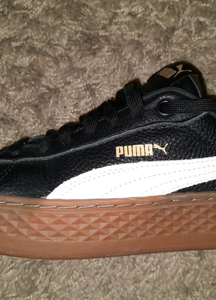 Стильні шкіряні кросівки puma, 40 розмір, оригінал2 фото