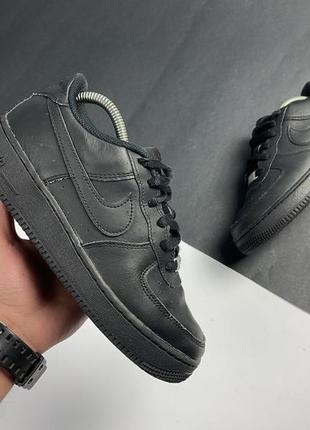 Кросівки nike air force 1 le original 38р чорні шкіряні