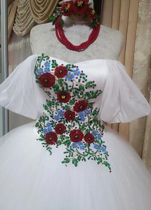 Весильное платье в украинском стиле 🩵💛4 фото