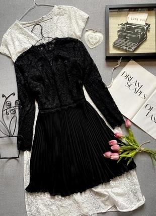 Чёрное платье, миди, плиссе, topshop, гипюр, расширенное,10 фото