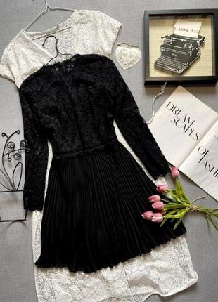 Чёрное платье, миди, плиссе, topshop, гипюр, расширенное,4 фото