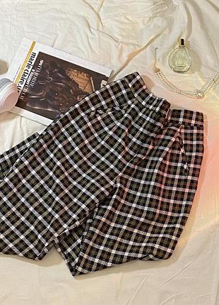 Штаны в клеточку
