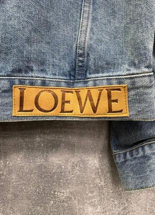 Жіноча джинсова куртка loewe нова колекція3 фото