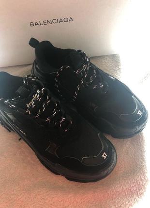 Кросівки чорний balenciaga triple s 36-37 розмір, 23,5 см