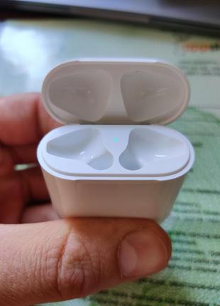 Apple airpods 2021 (2 покоління) with charging case8 фото