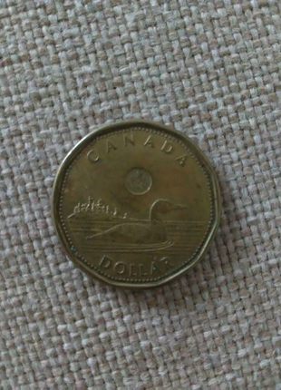 Монета канади1 фото