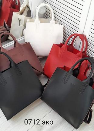 Черная с красным модная женская сумка экокожа6 фото