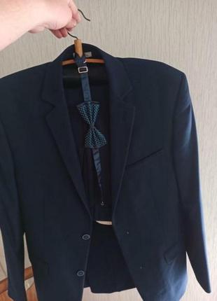 Костюм чоловічий