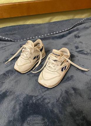 Дитячі кросівки reebok (eur 22,5)