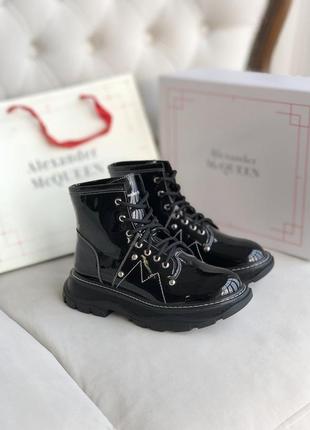 Ботинки  alexander mcqueen tread slick boots черевики8 фото