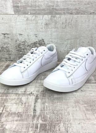 Оригінал nike blazer low le2 фото