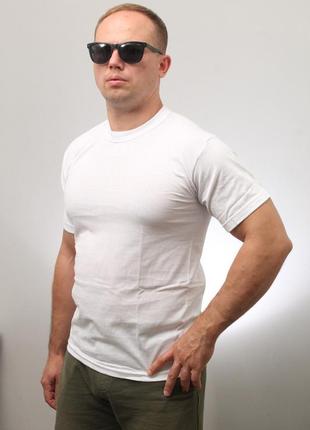 Класична базова біла футболка на хлопчика з коротким рукавом зі 100%бавовни на обхват грудей 96см l