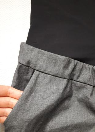 Мегакрутые стрейчевые брюки со стрелками для беременных mama licious7 фото