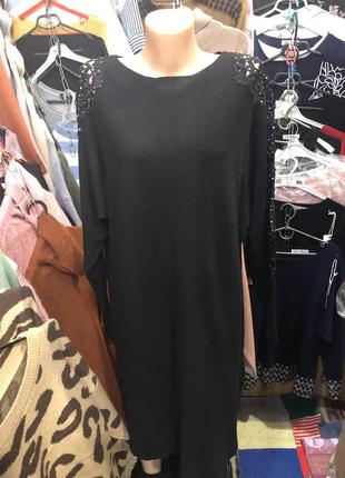 Чорне кашемірове плаття