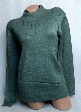54-58 р. жіночий теплий светр
великий розмір. дешево.1 фото