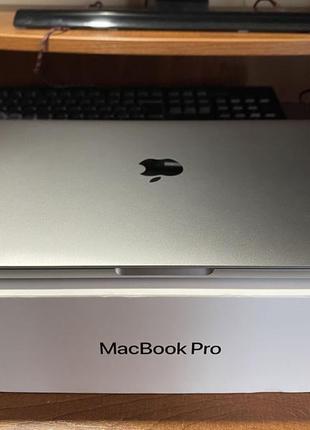 Macbook pro 13 2019 i5, 8gb, 128 ssd2 фото