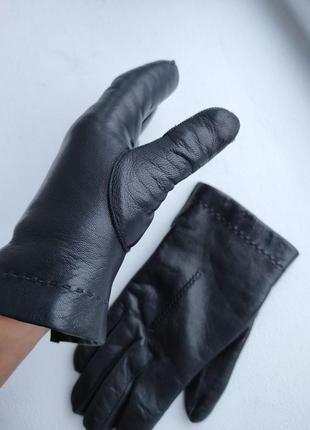 Кожаные перчатки женские с натуральным мехом в середине7 фото