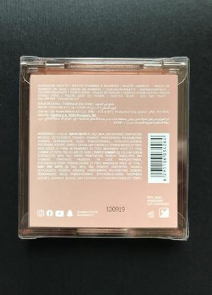 Палетка теней huda beauty light nude obsessions eyeshadow palette 9 цветов8 фото