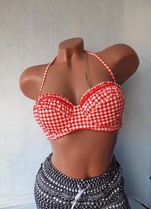 Лиф от купальника, лифчик от купальника, бра, бюст, бюстгальтер для купания